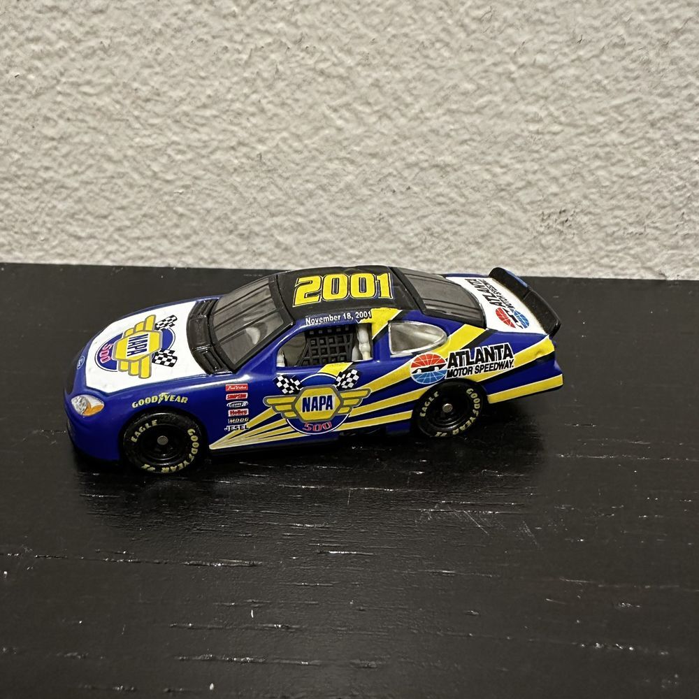 NAPA 500 Die Cast Car 1/64  November 18,‎ 2001 Atlanta Motor Speedway Loose
